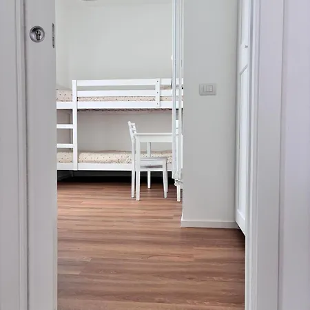 Lamare Apartment